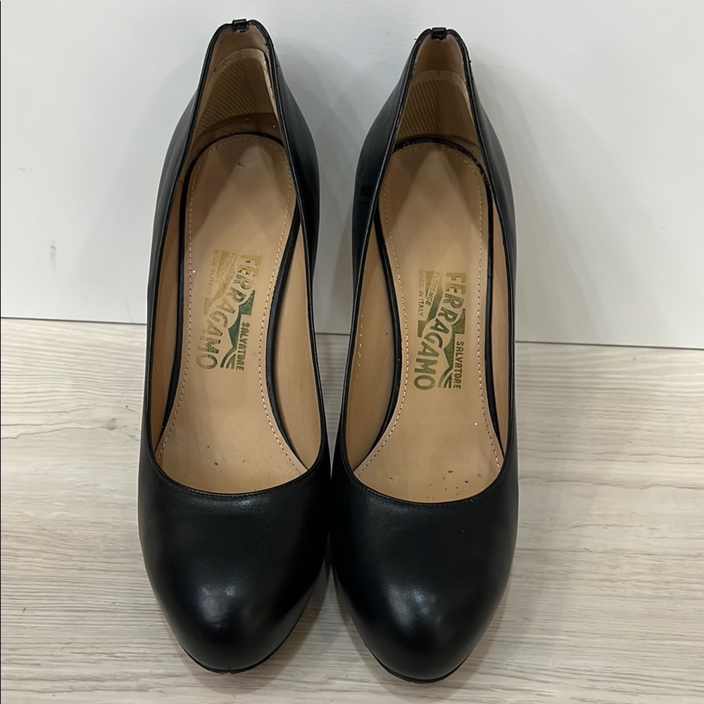 Salvatore Ferragamo Black Heels Timeless Elegance